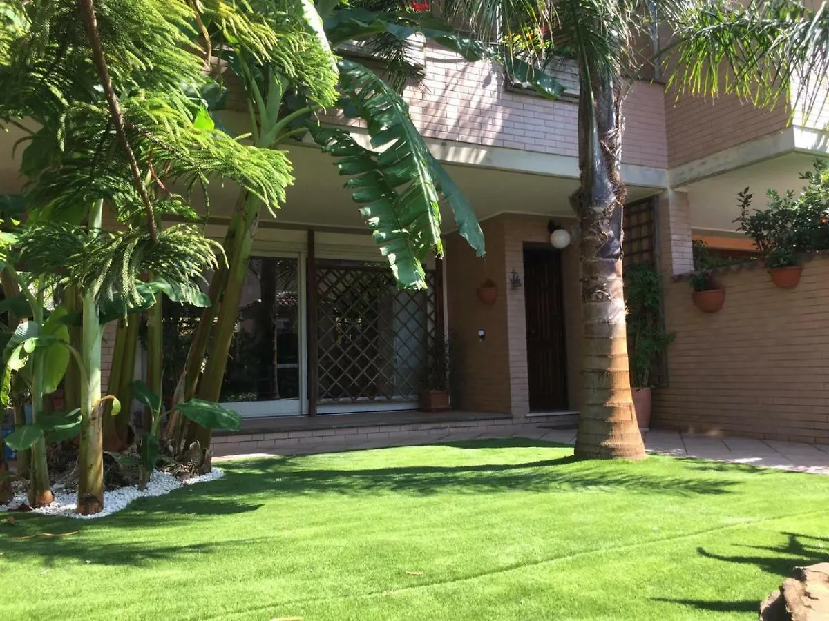 Guest house Fiumicino A57 Banano Hotel