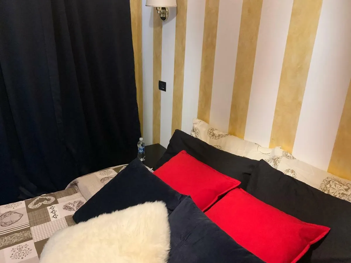 Hotel Fiumicino A57 Banano 0*,  Italia